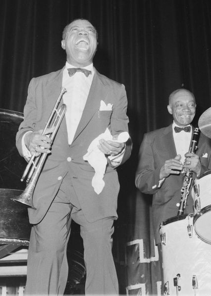 File:Louis Armstrong Oslo Oct 8 1955 2.jpg