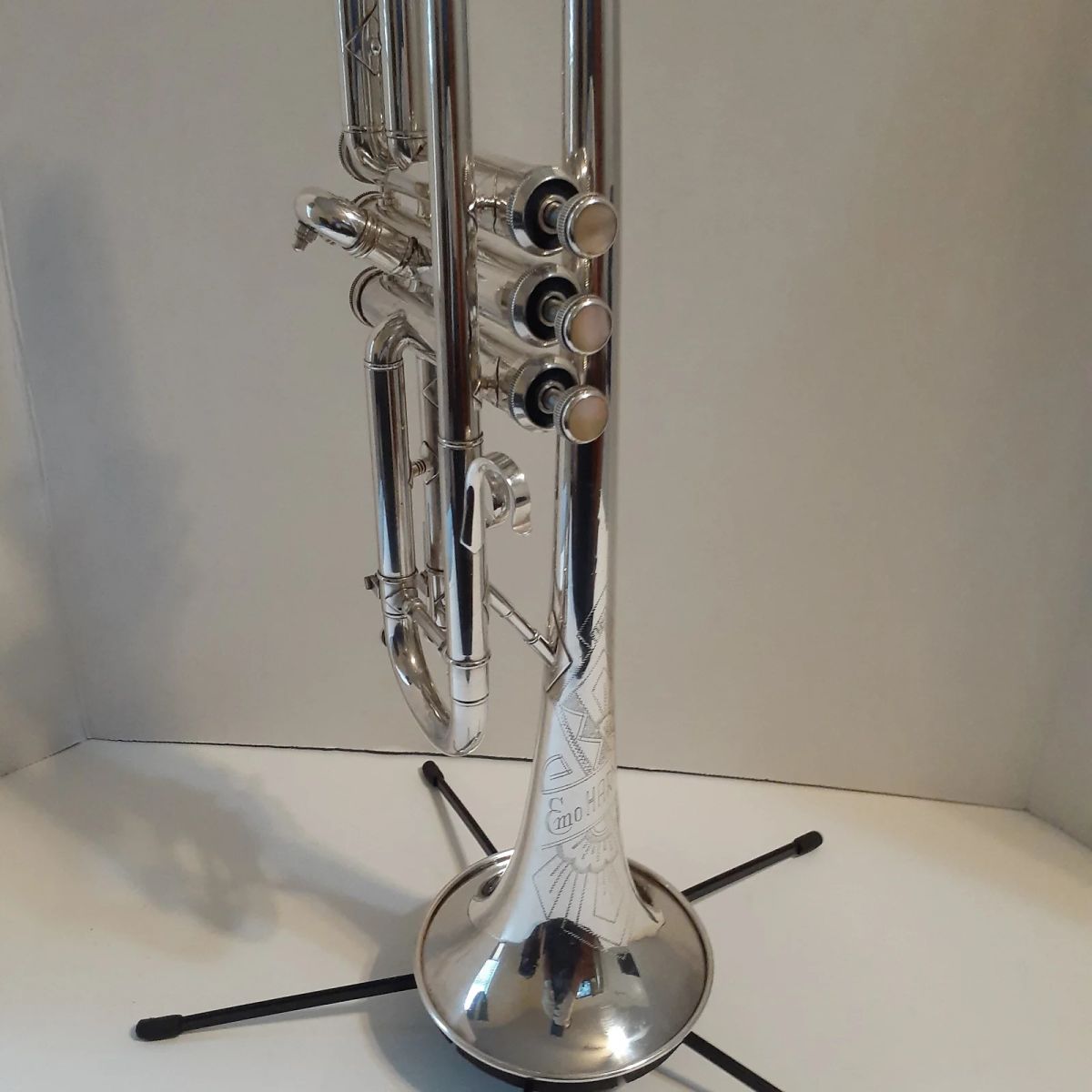 File:Emo 4596 Harmony 1.jpg - Brasspedia